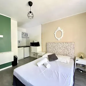 Le Saint Eloi - Studio Avec Parking Centre Appartement
