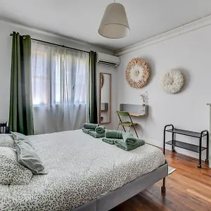 La Maison Bleue 65 M2 , Coeur Des Minimes A Appartement